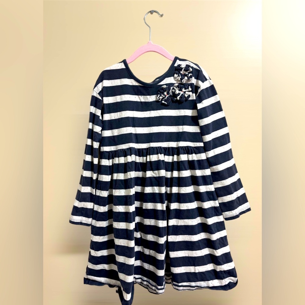 NWOT Tea Collection Long Sleeved Striped Flower Dress